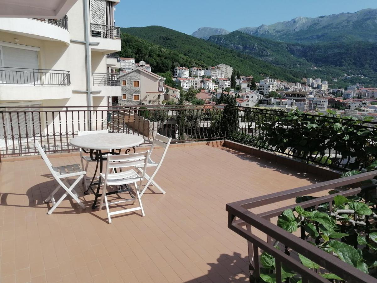 Lovely Apartment With Big Terrace In Budva Dış mekan fotoğraf