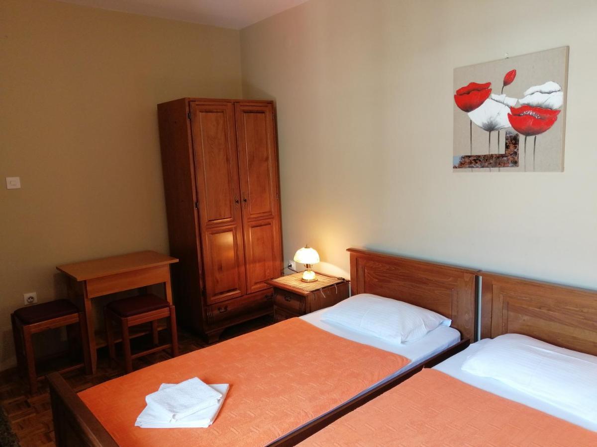 Lovely Apartment With Big Terrace In Budva Dış mekan fotoğraf